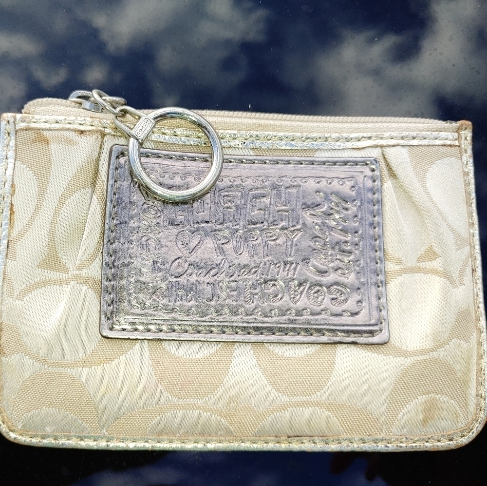 COACH AUTHENTIC SIGNATURE C and LEATHER WALLET